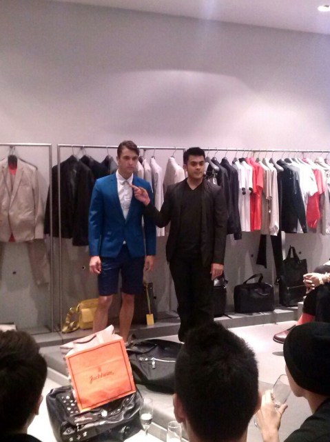 IMG_20131209_190648-1