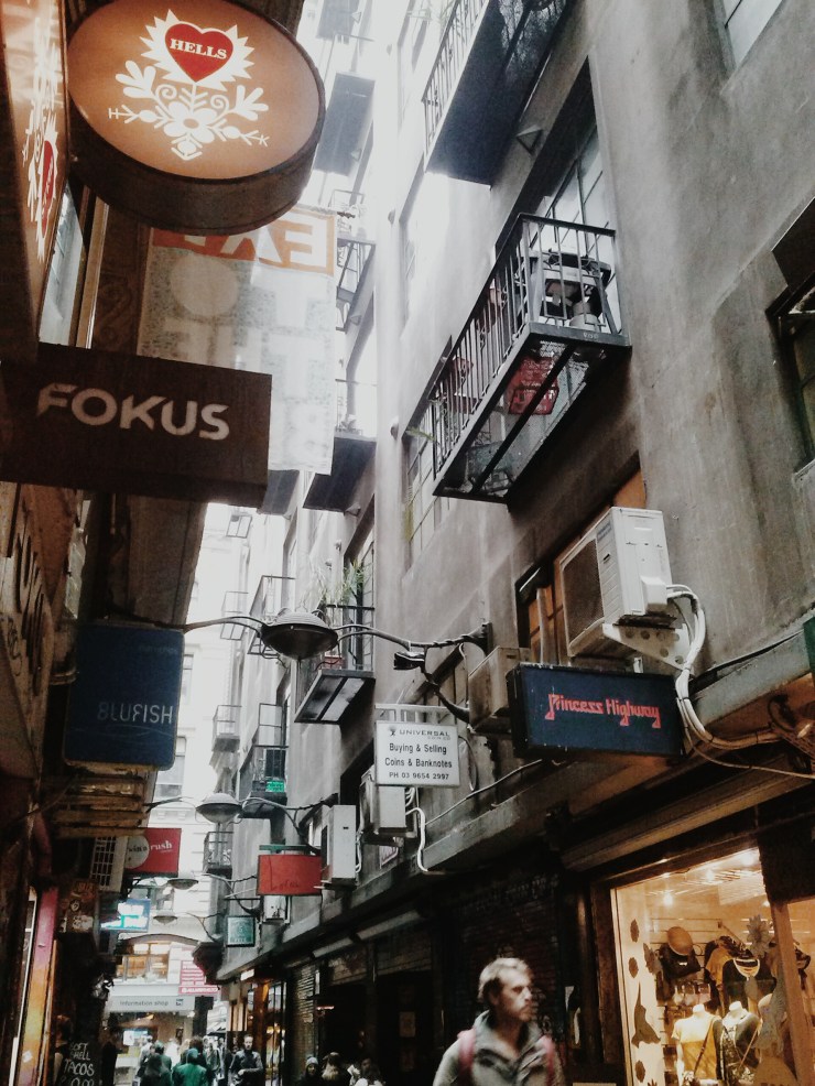 Centre Place Melbourne Close to Unit 911 268 Flinders Street Ideas Dispenser Concept Studio