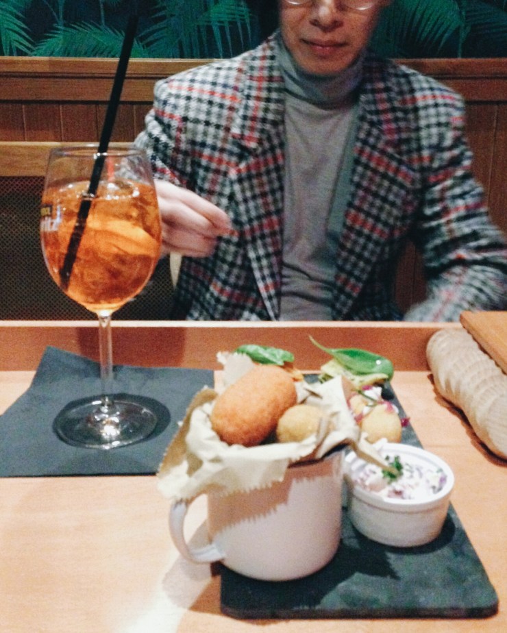 Generator Hostel Rome Aperitivo and Spritz