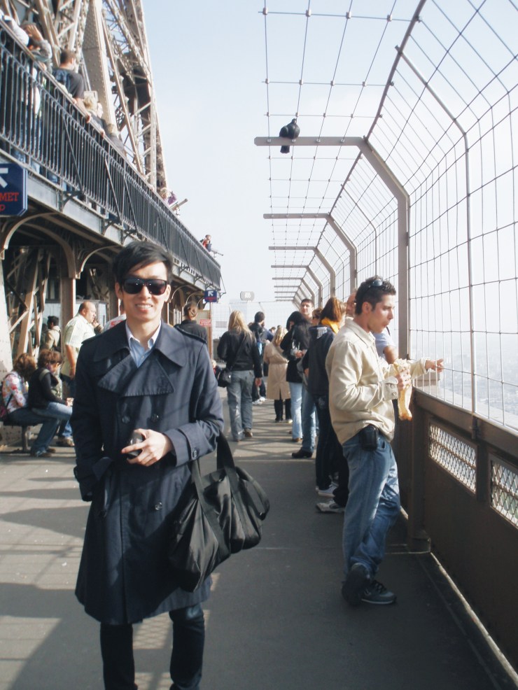 Alvin Chia Melbourne in Paris Eiffel Tower 2007 Street Style Stylist